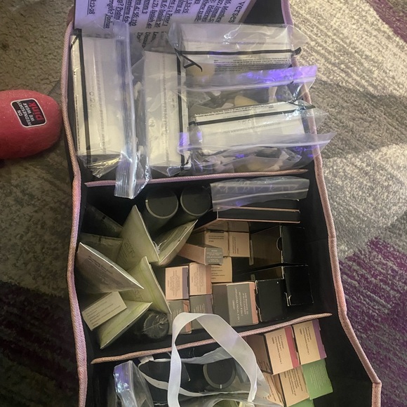 Mary Kay Timewise Moisture Renewing Gel Mask Dry - Picture 5 of 8